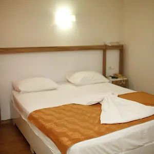 Oezhan 3*, Antalya Turkey