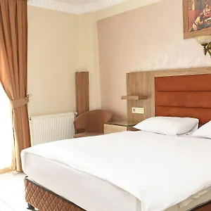 Grand Umit 2*, Istanboel Turkije
